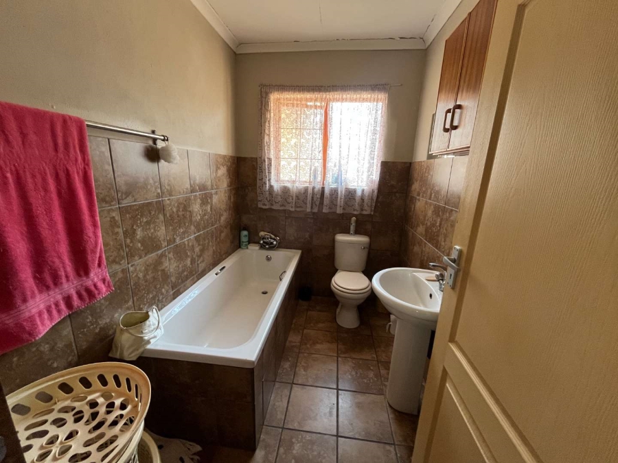 2 Bedroom Property for Sale in Blydeville Northern Cape